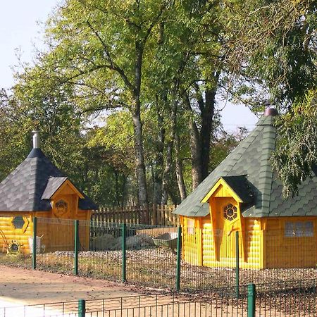 Camping De La Croix D'Arles Bourg  Eksteriør billede