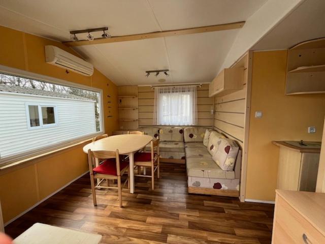 Camping De La Croix D'Arles Bourg  Eksteriør billede