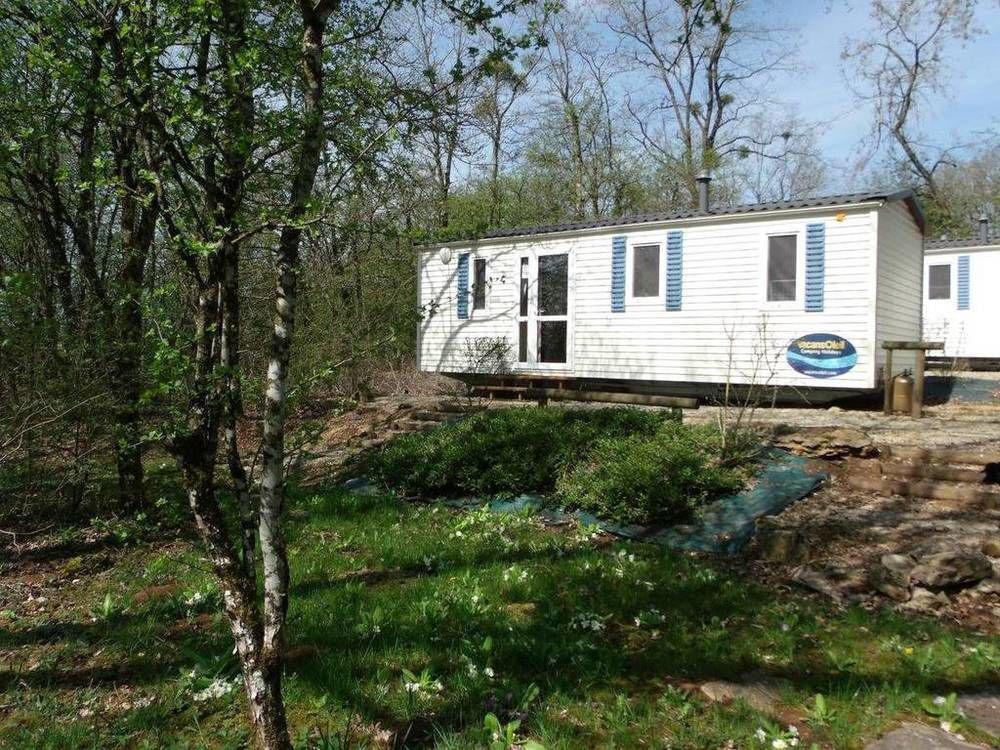Camping De La Croix D'Arles Bourg  Eksteriør billede
